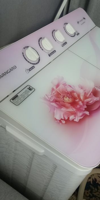 Продажа большой стиральной машинки Авангард 9 кг .