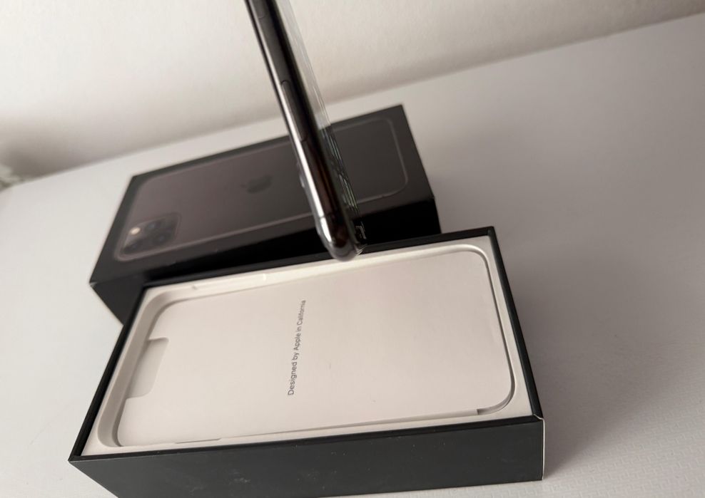 Iphone 11 Pro max (512GB) stare impecabilă!!!!