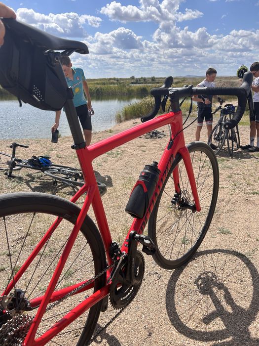 Велосипед SPECIALIZED tarmac sl6