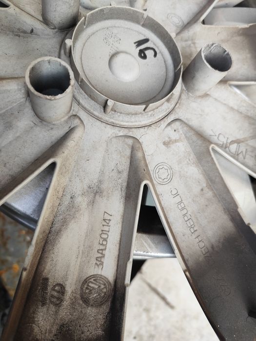 Оригинални тасове