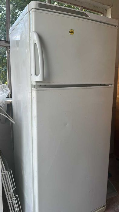 Продам холодильник б/у
