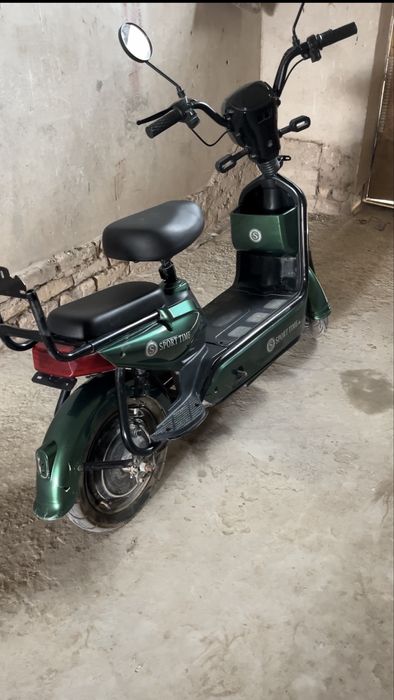 Skuter 4300km yurigan narxi 3mln kelishiladi