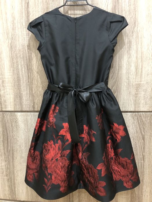 Рокля за момиче-158 размер