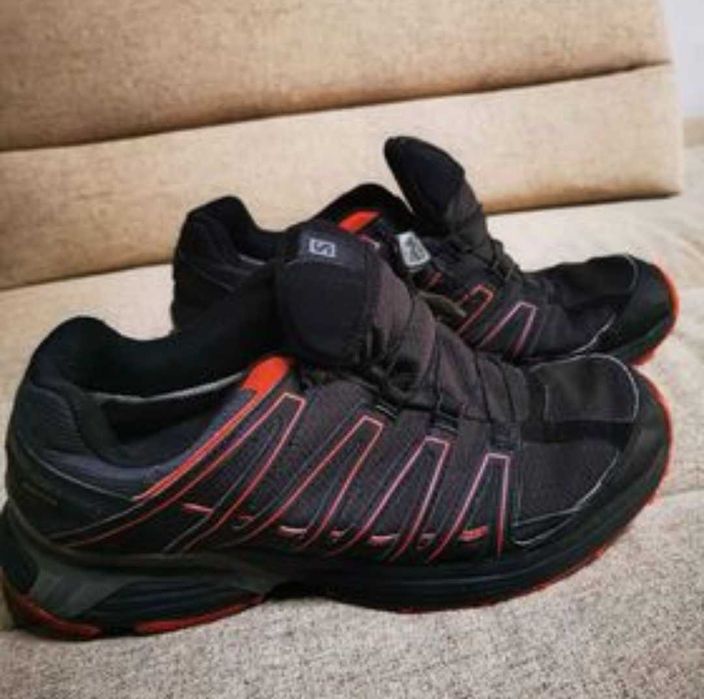 Adidasi Prada si Solomon originale