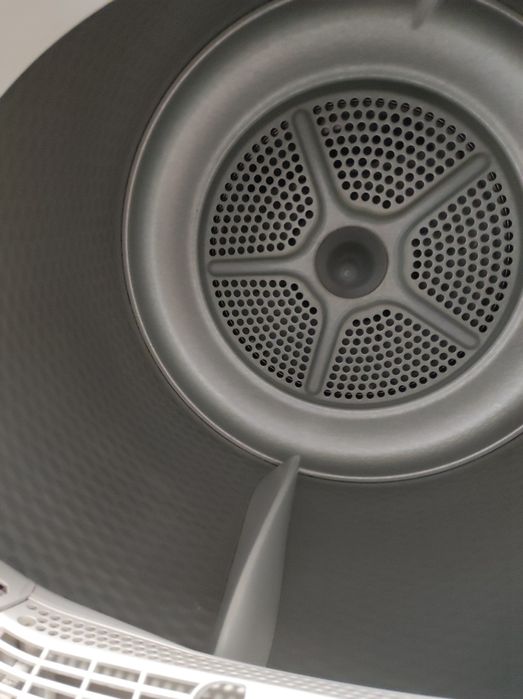 Сушилня Bosh продава