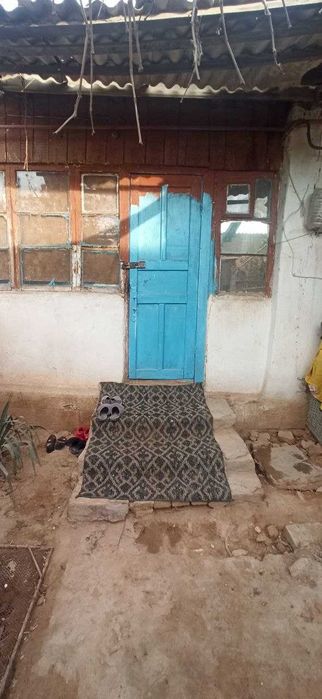 Ховли уй сотилади