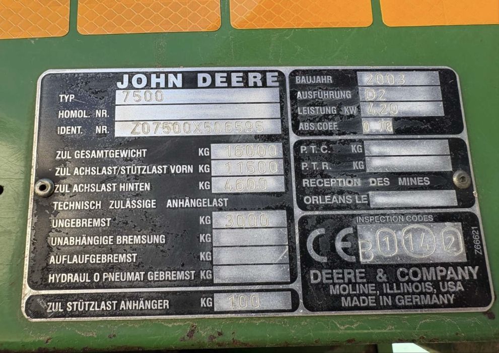 Комбайн John Deere 7500