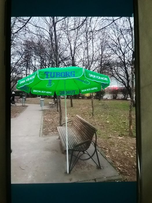 Umbrele noi 2m pe 2m