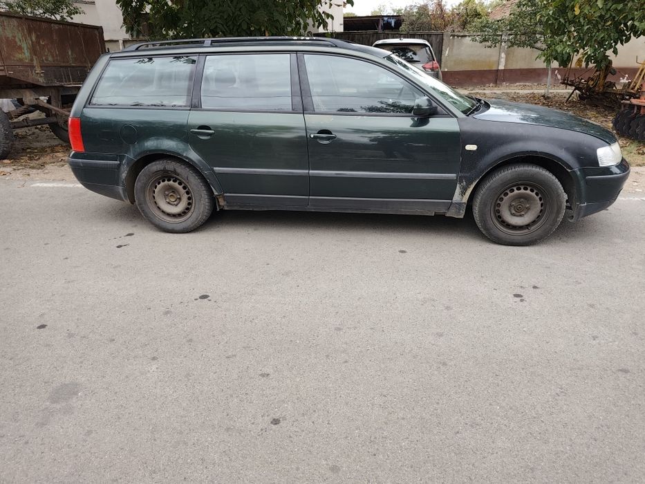 Vând Volkswagen passat