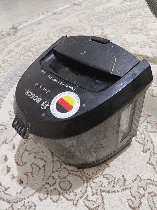 Пылесос BOSCH 2000 W