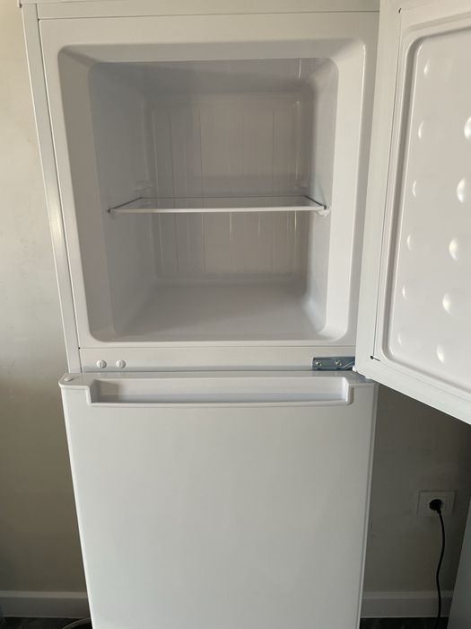 Продается холодильник