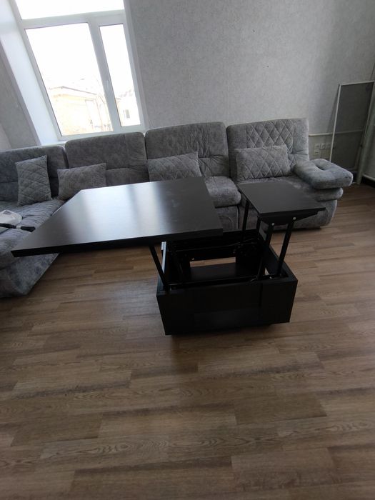 Стол-трансформер журнальный