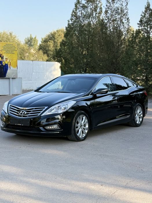Hyundai Grandeur HG300