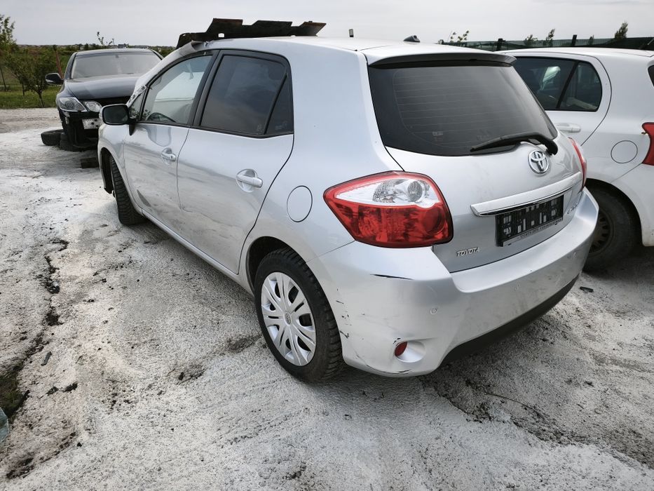Ușa stânga spate Toyota Auris 2006-2013