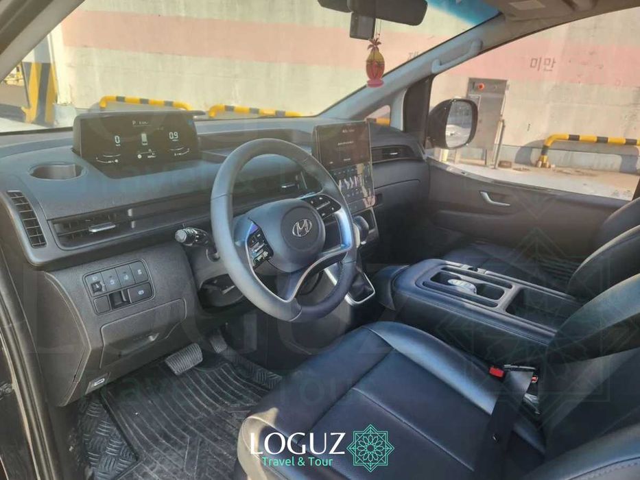Hyundai Staria - comfortable minivan for trips across Uzbekistan 24/7