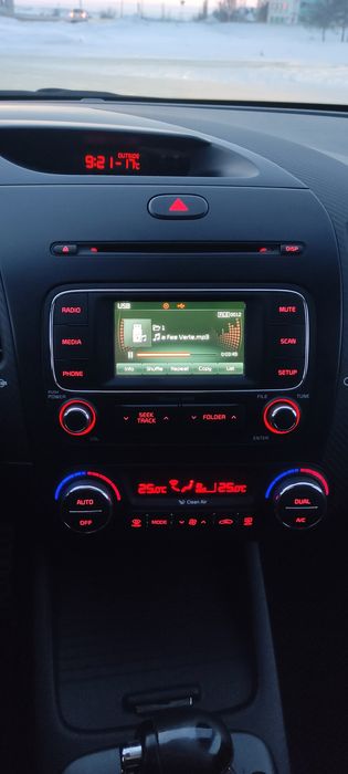 Продам Kia Cerato