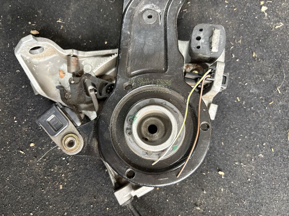 Vw phaeton 3.0tdi 2005 година Педал Ръчна Спирачка