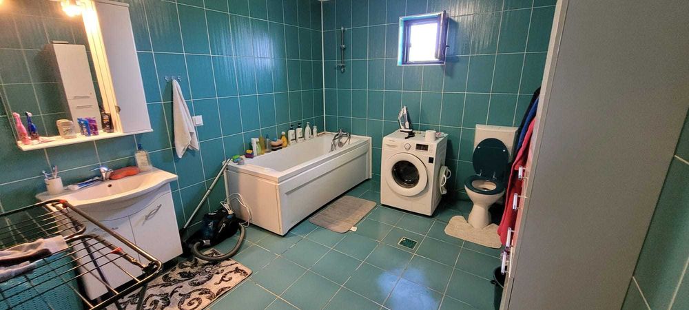 Persoana fizica vand casa parter+ etaj