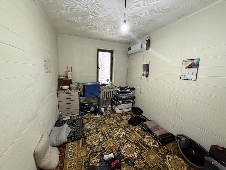 Srochna sotiladi ozimni uyim