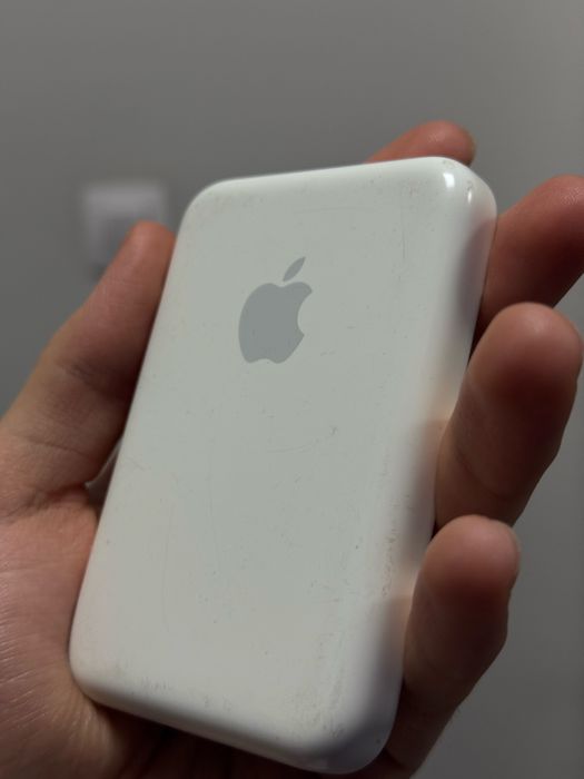 Apple magsafe Battery pack