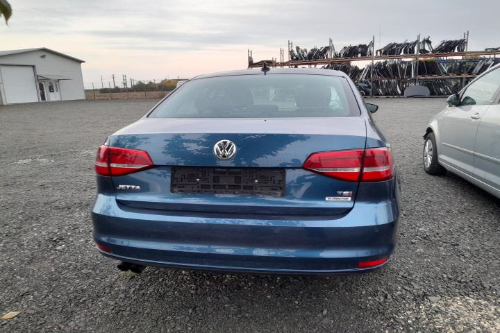 Dezmembrez Volkswagen VW Jetta 6
