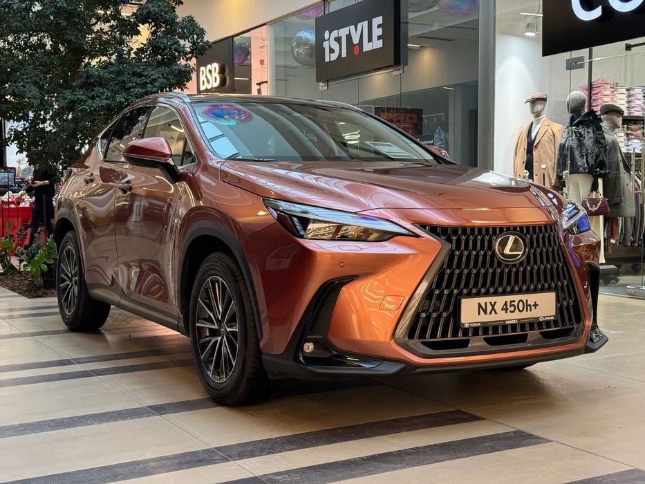Lexus Seria NX Lexus NX 450h+ | 2026 | Plug-in Hybrid | Automat | Panoramic | NOU
