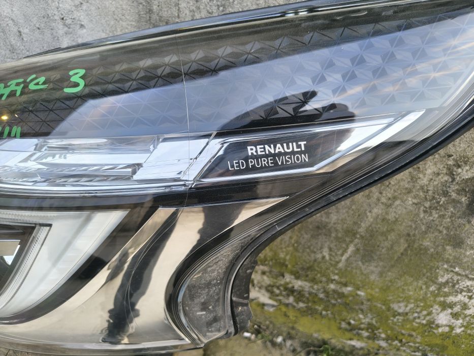 Far stânga Renault Trafic 3  |||  (x82)ph Facelift