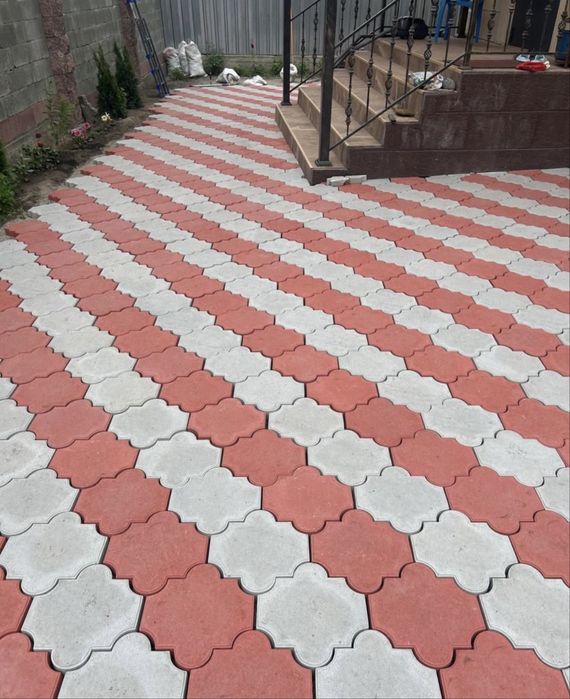Брусчатка ромашка ( тротуарная плитка )
