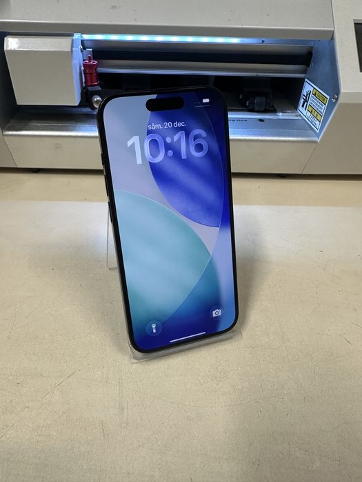 Iphone 15 pro / garantie / impecabil / folie sticla cadou