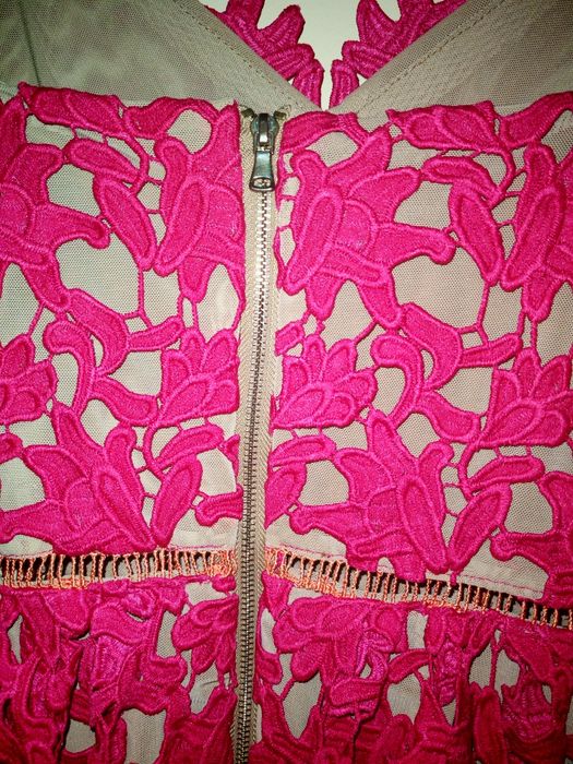 Rochie eleganta marimea M, Carla Boutique noua cu eticheta