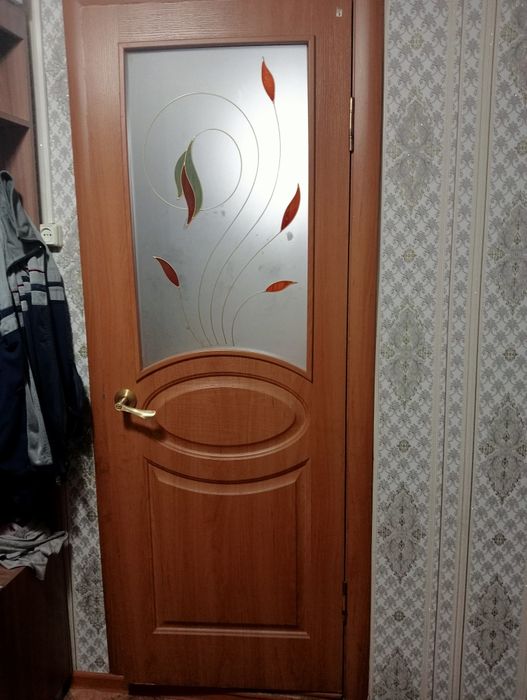 продается двери, в хорошем состоянии.