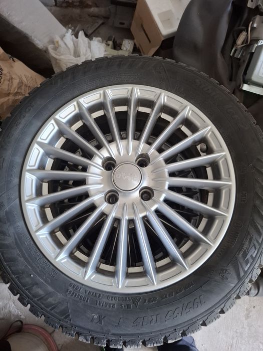 Диски с резиной 195/55/r15
