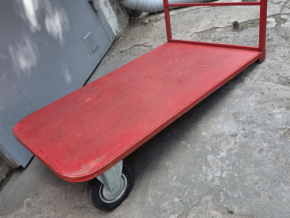 Продам  тележку  новую.