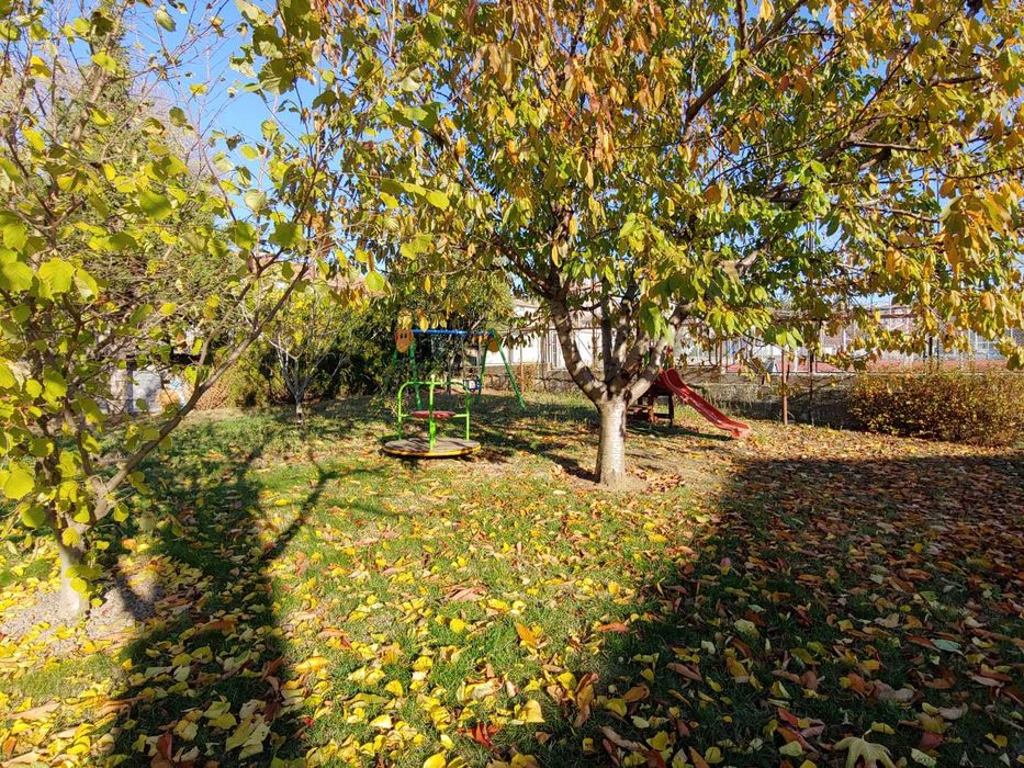 Продава се Къща в с. Кошарица, Област Бургас - 350 кв.м за 658 €/кв.м - Снимка #19