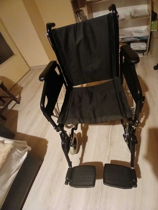 Инвалидна количка
