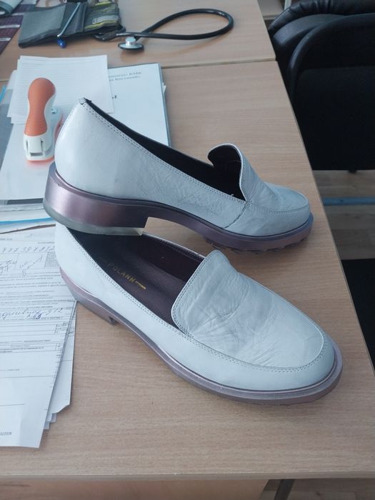 Продам женскую обувь.новая