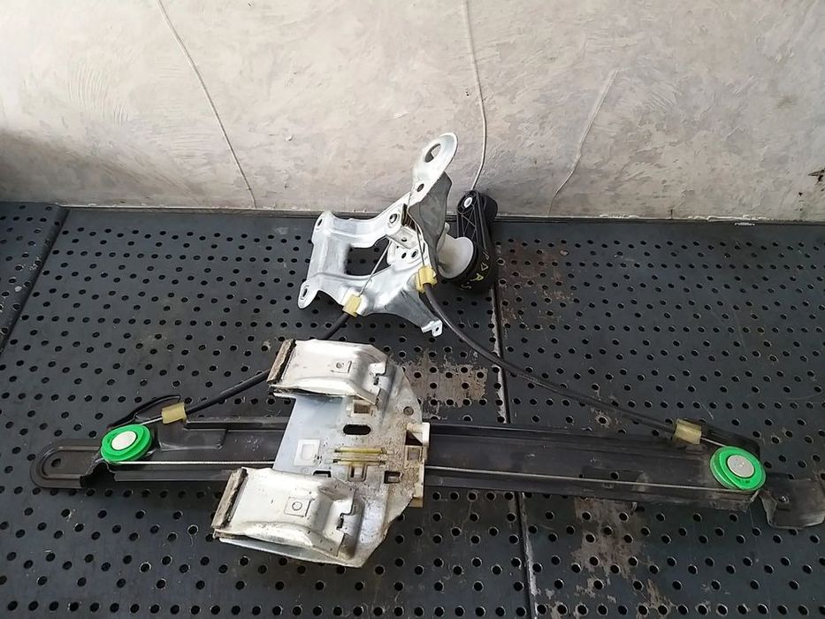 Macara manuala dreapta spate seat leon 1p 1p0839462