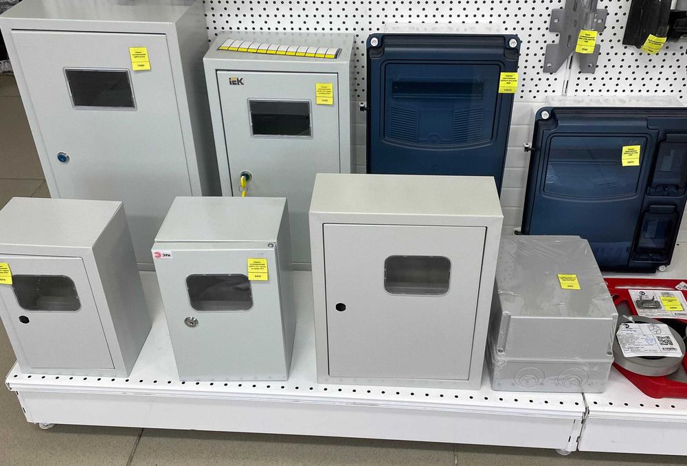 Щит - корпус пластиковый серии ЩРН