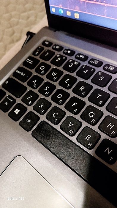 Ноутбук Асус X515 M