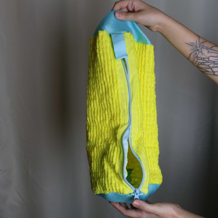 Sac pentru spălat adidași la mașină – Nou