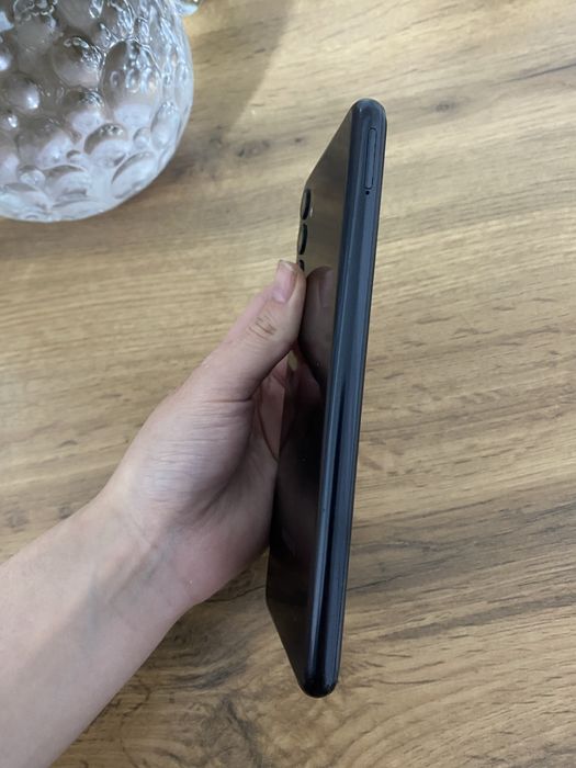 Самсунг А04с 20.000