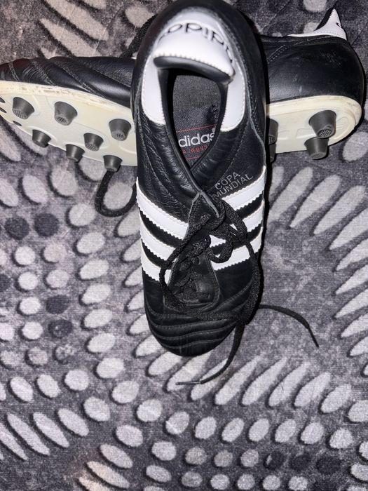 Бутонки Адидас