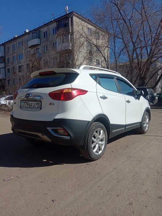 Продам JAC S3 2015 год