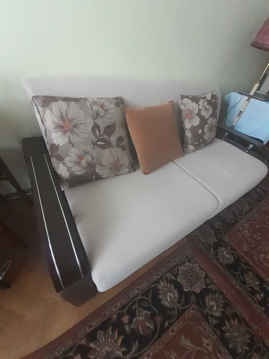 Canapea extensibila 3locuri