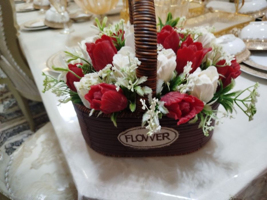 Sotiladi qiziqqanla tel qisin