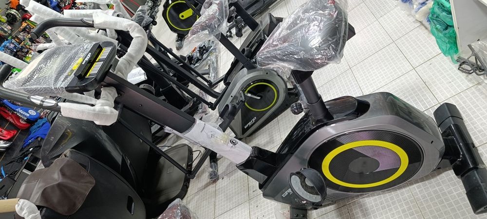 Велотренажор сотилади