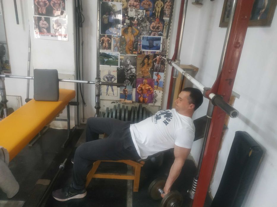 Antrenamente personale de fitness și culturism