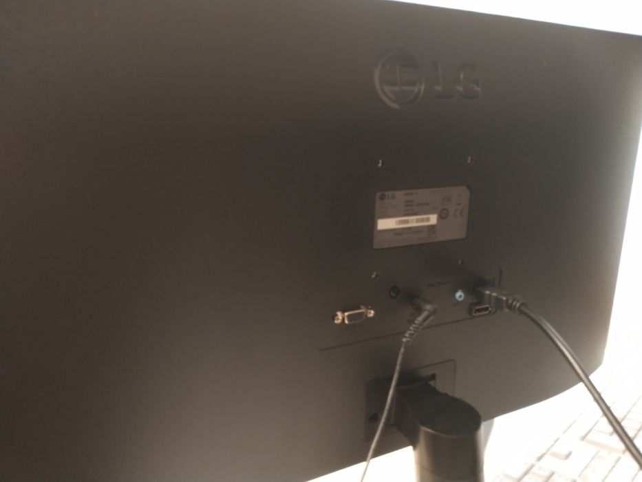 Monitor LG 24 inch 24MP60G pentru piese