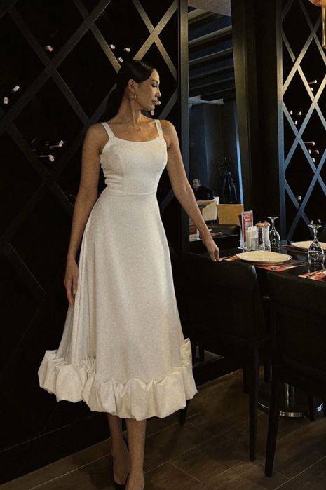 Продаётся белое платье!