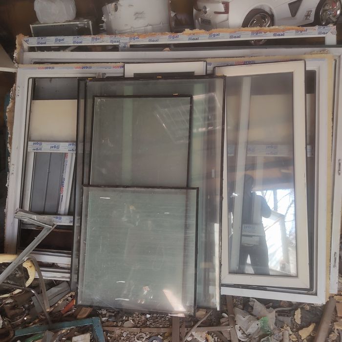 Продам пластиковые окна болкон